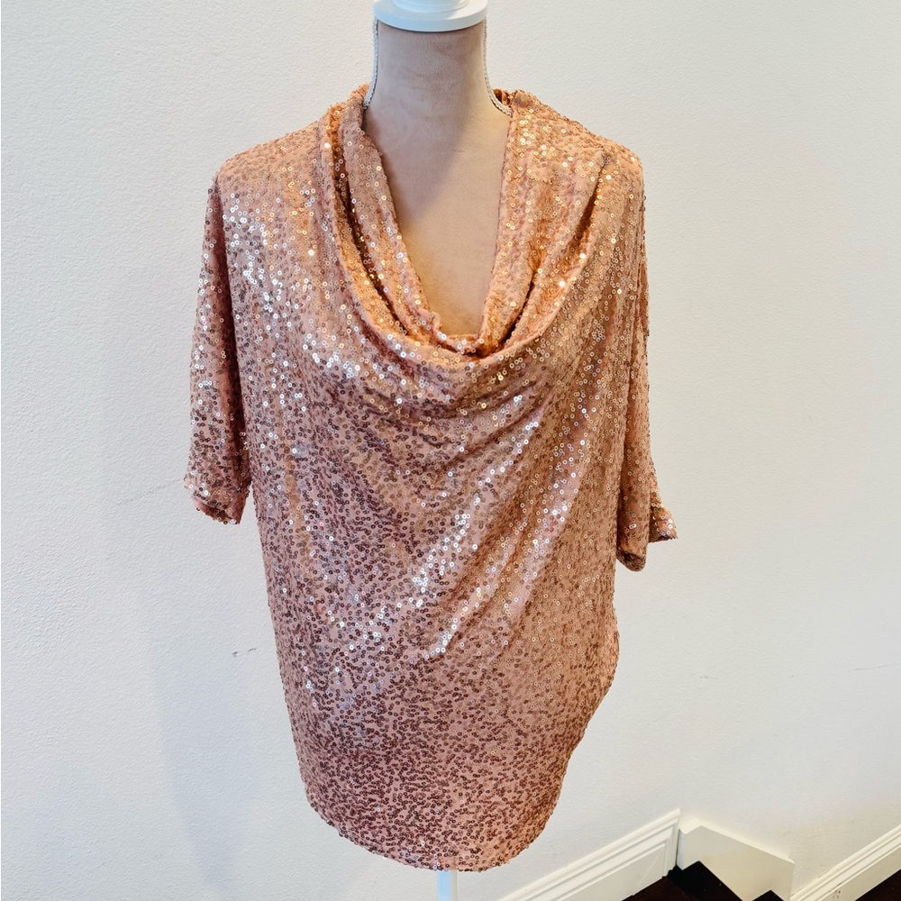 Sparkling sequenced shirt, in rose gold